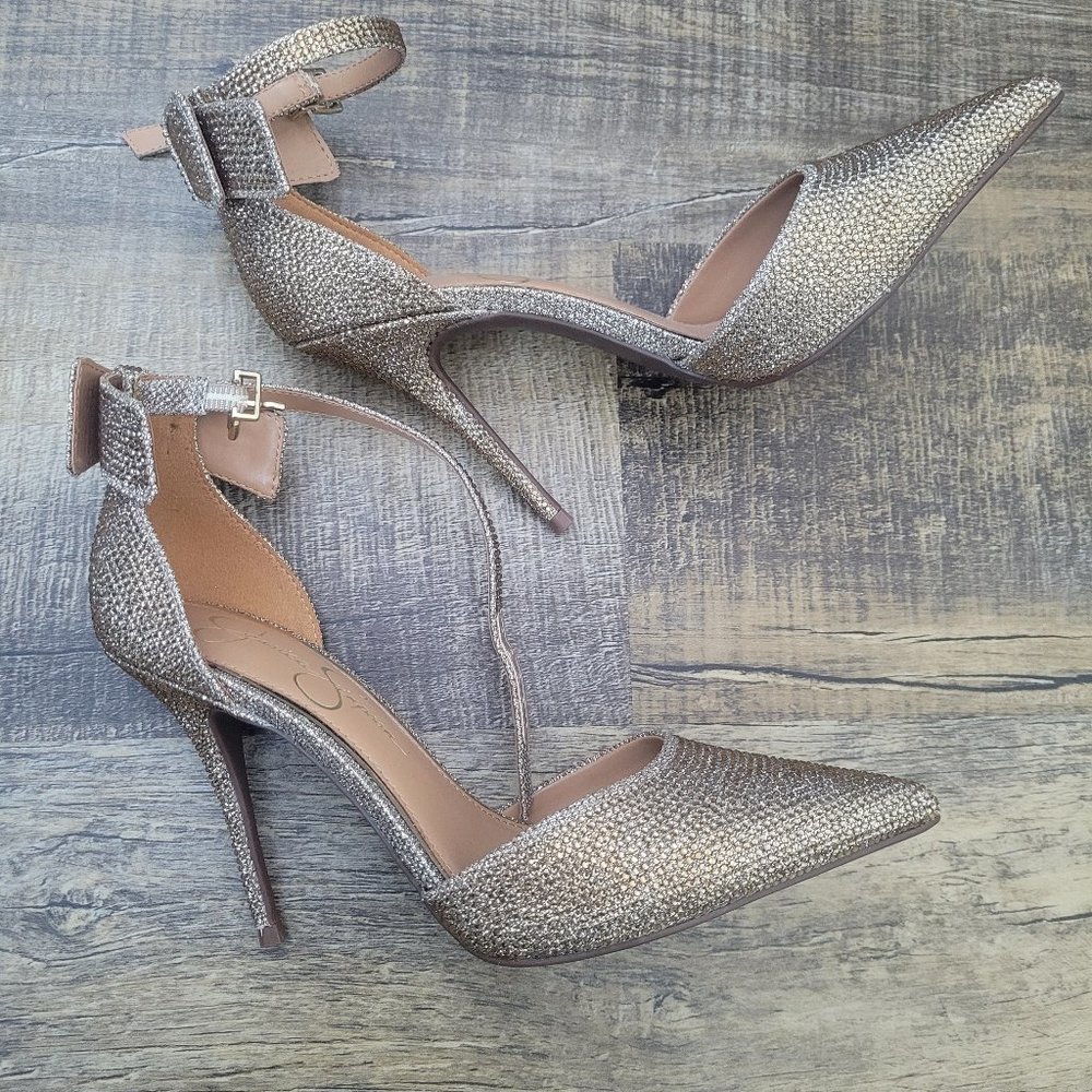 Jessica Simpson Heel